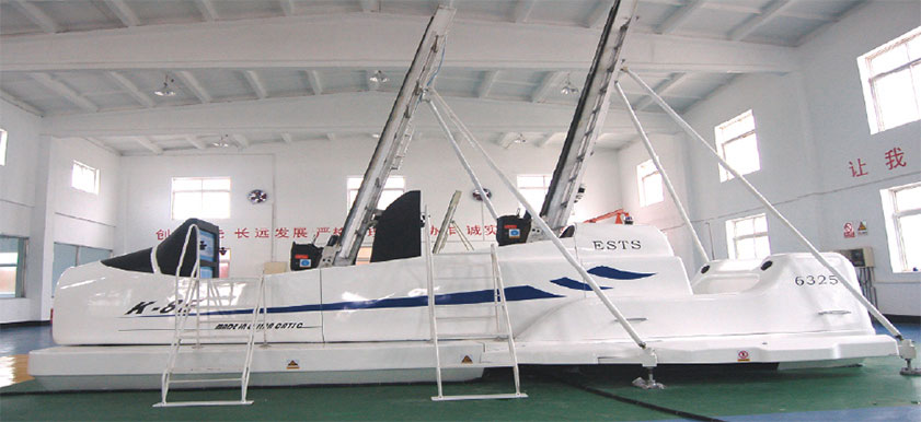 K8E ejection training simulator