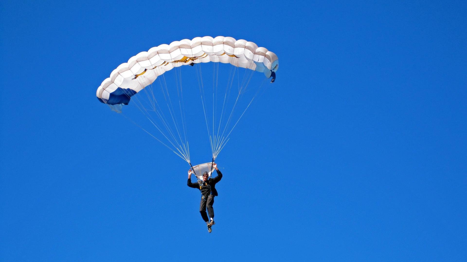 赛场奇迹:逆境中逆转赢得荣耀